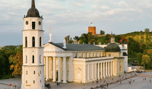 vilnius-cathedral-square