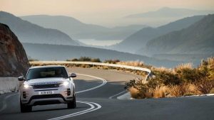 dynamic-driving-jaguar-land-rover-evoque-car-launch-greece